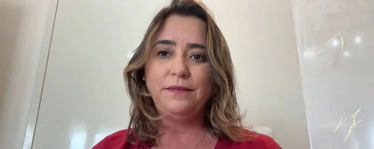 Samanda defende reforma do Judiciário e aposta na reeleição de Lula